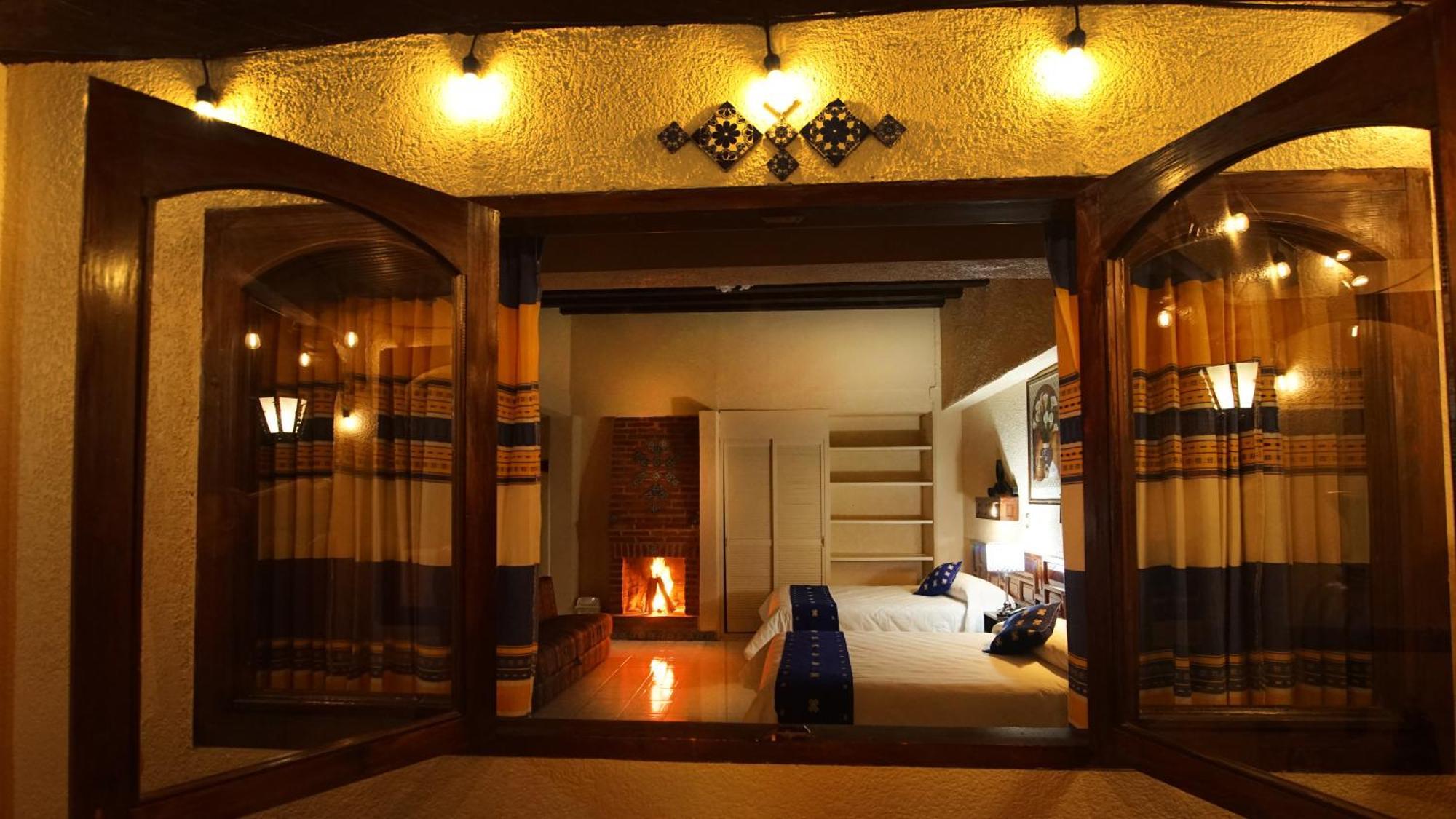 Hotel Palacio De Moctezuma San Cristóbal de Las Casas Екстериор снимка