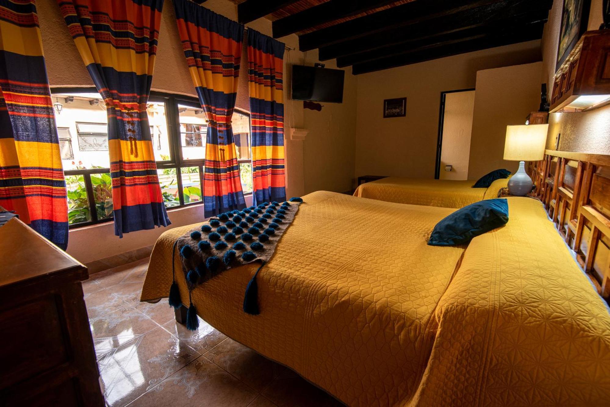 Hotel Palacio De Moctezuma San Cristóbal de Las Casas Екстериор снимка