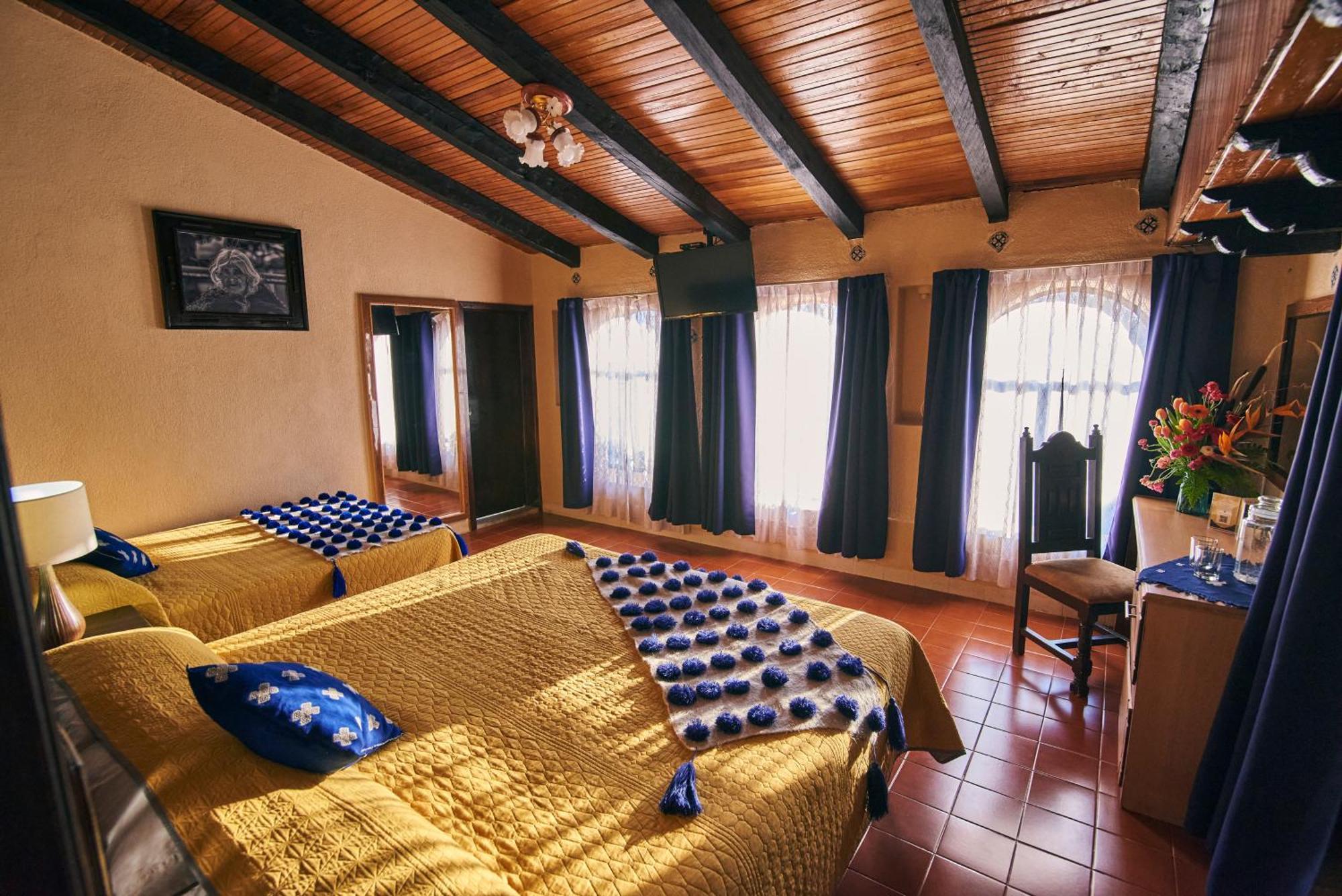 Hotel Palacio De Moctezuma San Cristóbal de Las Casas Екстериор снимка